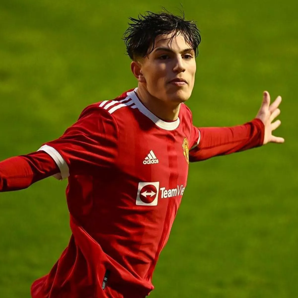 garnacho_en_manchester_united_crop1646662146874-jpg_42368210