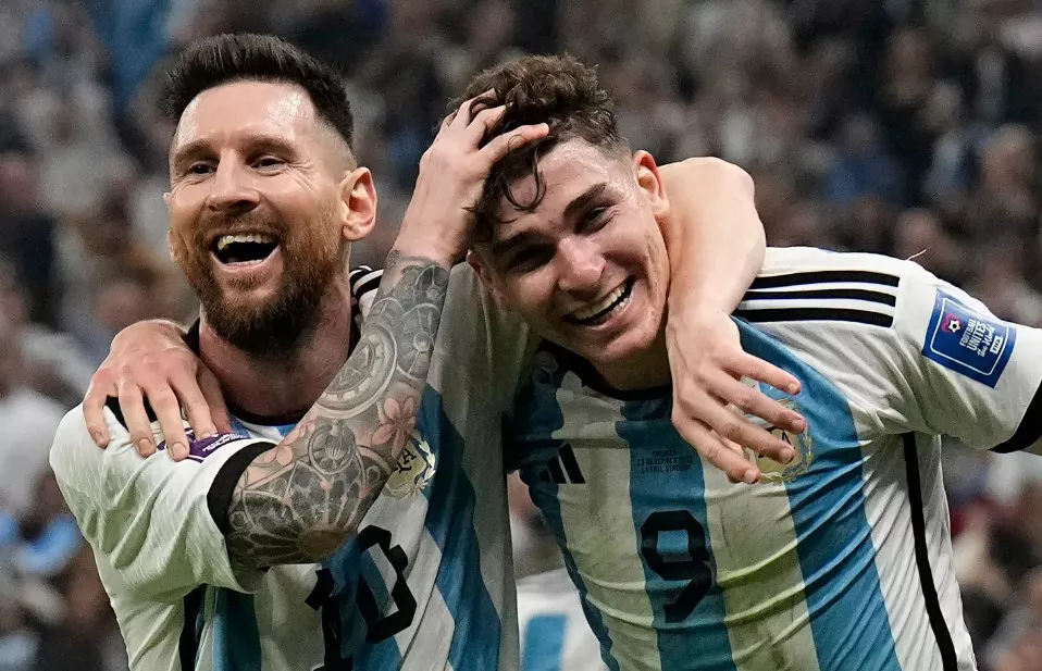Julian y Messi