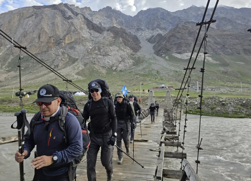 El Ejercito argentino logró un hito en el Himalaya
