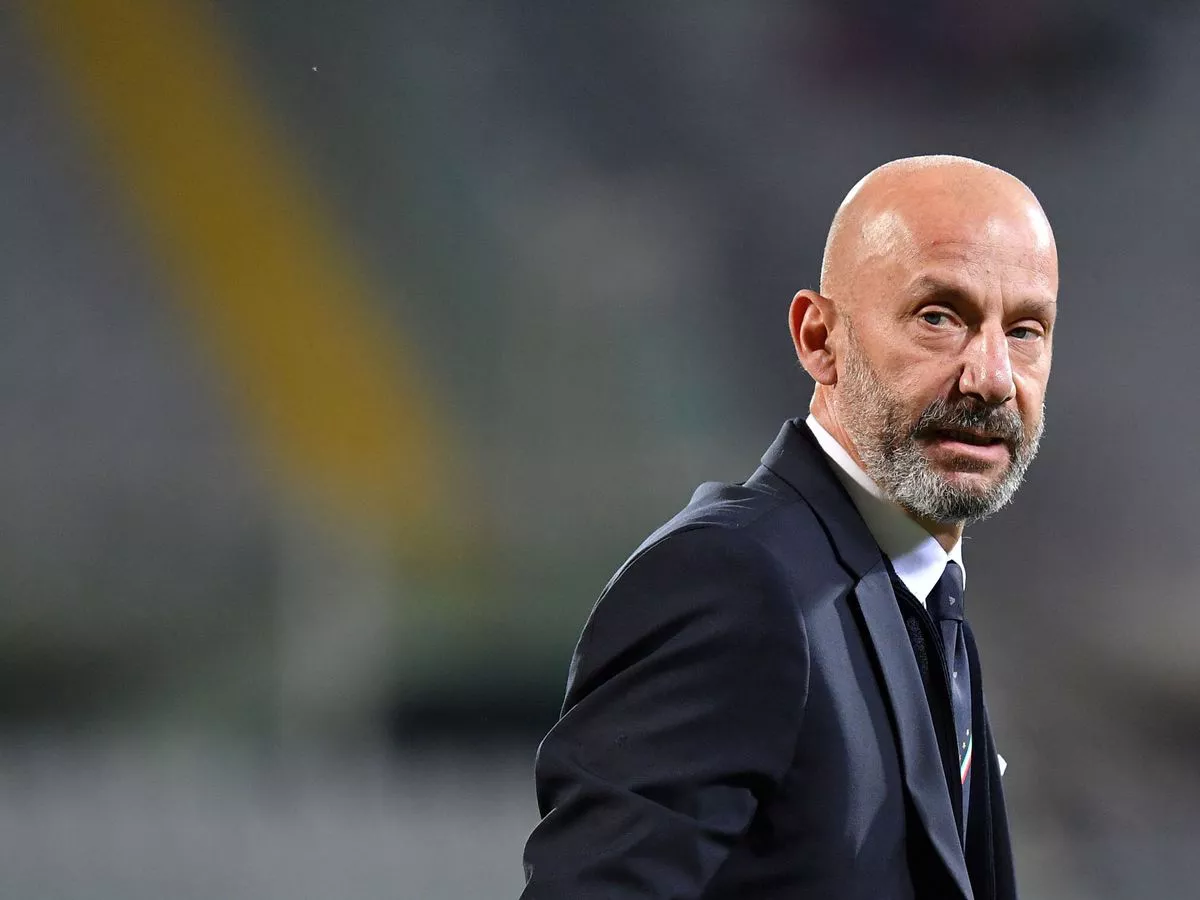 Gianluca Vialli galaeria