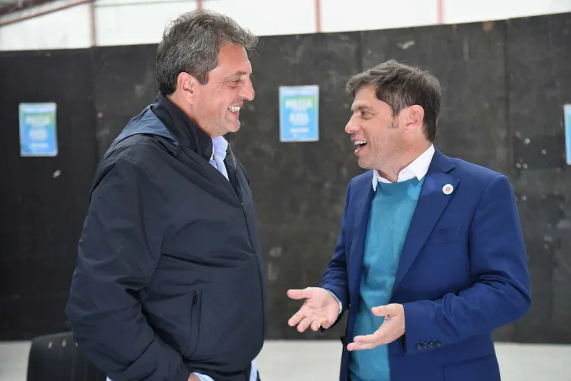Sergio Massa junto a Kicillof