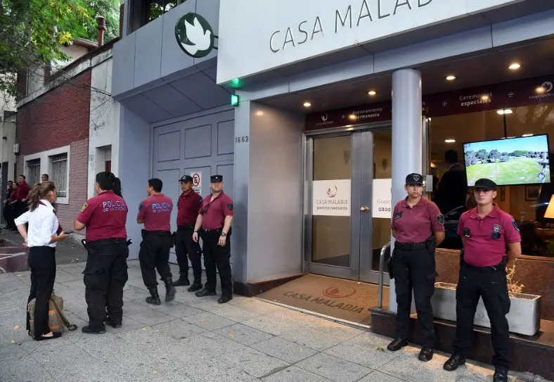 El velorio de la Policia asesinada en febrero